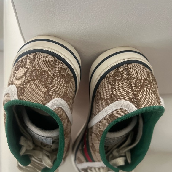Gucci Women Sneakers size 8 1/2 - Picture 6 of 7